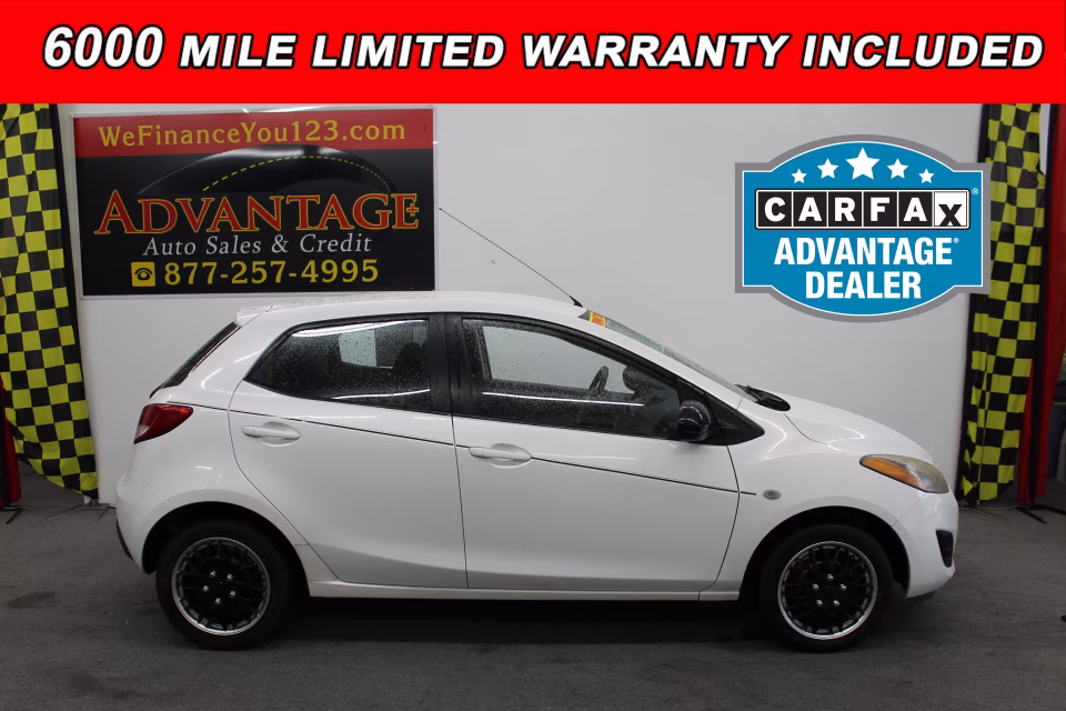 White 2013 Mazda MAZDA2 Hatchback Front-Wheel Drive Automatic