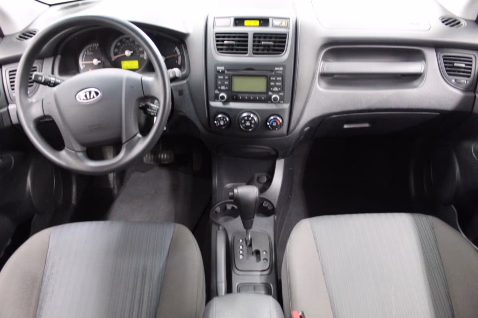 2010 Kia Sportage LX - Photo 7